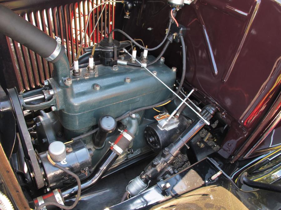  Ford Model A Roadster Pickup 1930 года  (фото 10 из 11)
